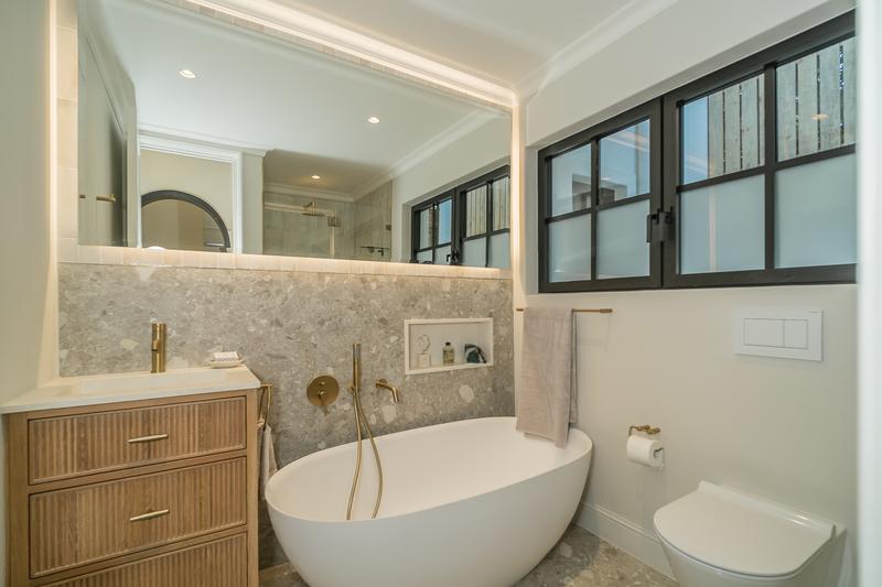 5 Bedroom Property for Sale in Newlands Western Cape
